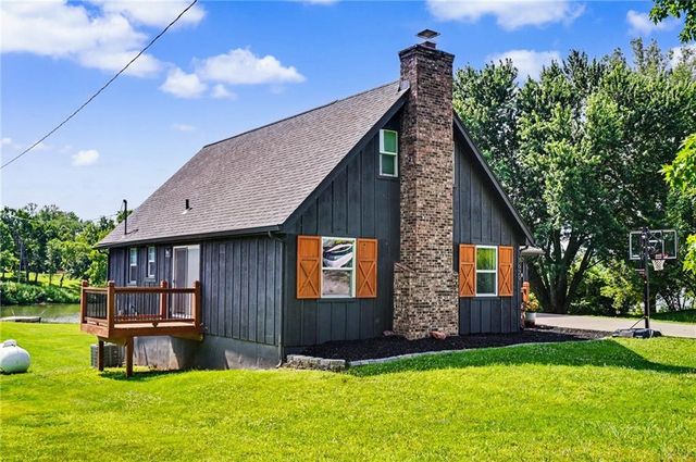 18629 Linwood Road, Linwood, KS 66052