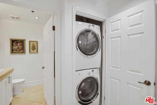 850 N Croft Avenue 103, West Hollywood, CA 90069