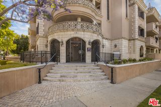 850 N Croft Avenue 103, West Hollywood, CA 90069