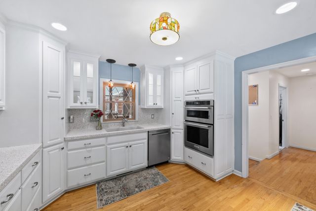 1206 Holly Hill Dr, Franklin, TN 37064