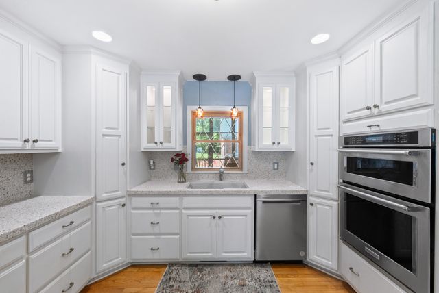 1206 Holly Hill Dr, Franklin, TN 37064