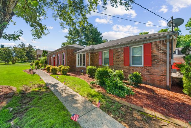 1206 Holly Hill Dr, Franklin, TN 37064