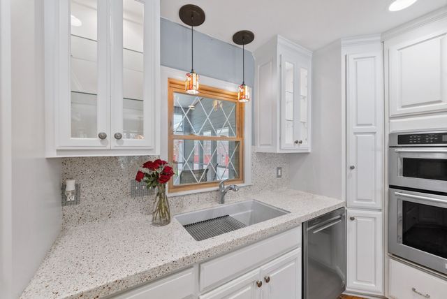 1206 Holly Hill Dr, Franklin, TN 37064
