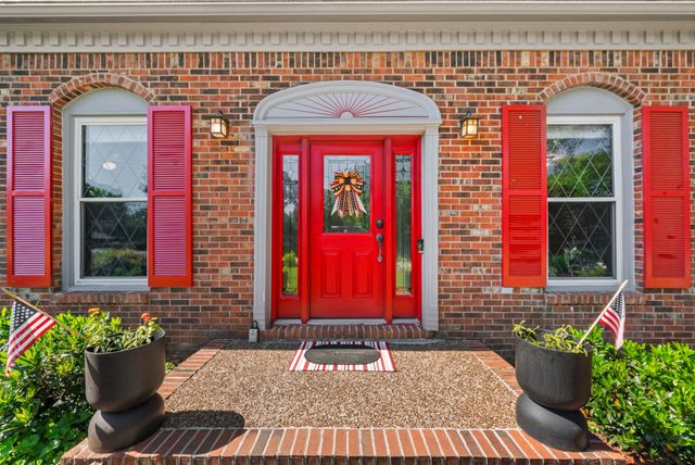 1206 Holly Hill Dr, Franklin, TN 37064