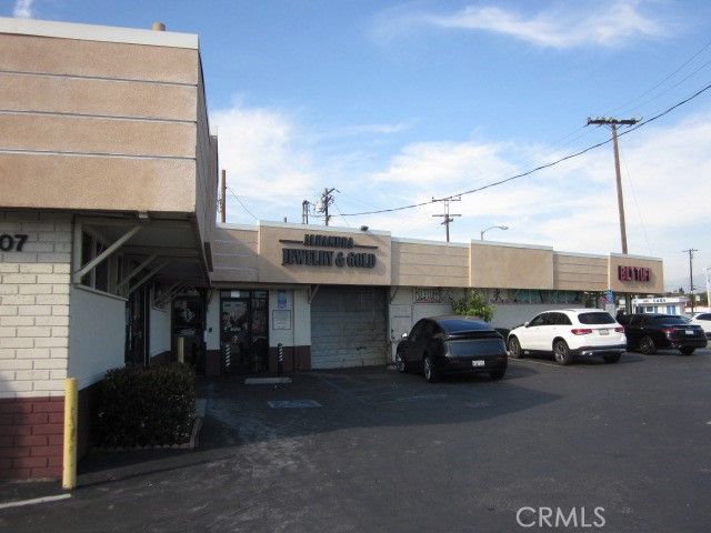 505 S Atlantic Boulevard, Alhambra, CA 91801