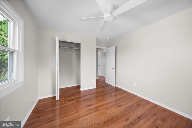 1208 E IBERIA RD, Sterling, VA 20164