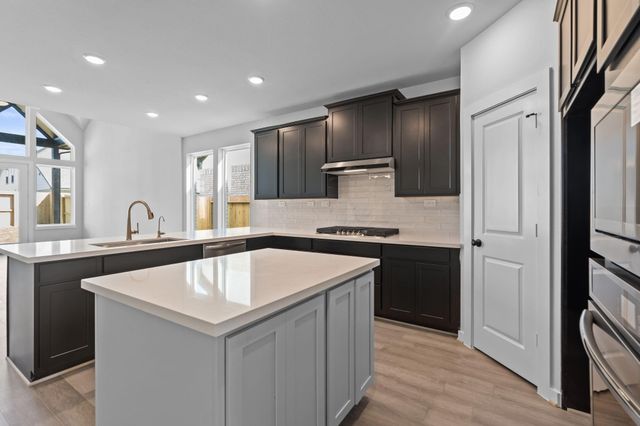 10919 Middle Ridge Drive, Missouri City, TX 77459