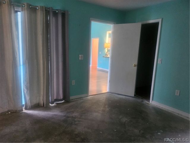 650 W Diamondbird Loop, Hernando, FL 34442