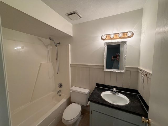 5400 Holland Drive, Columbus, GA 31909