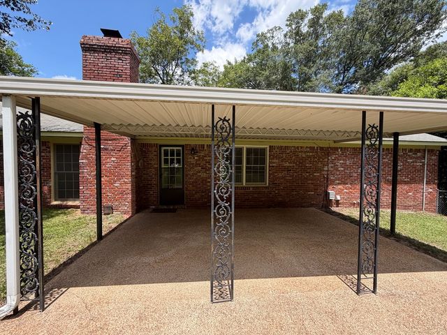 5400 Holland Drive, Columbus, GA 31909