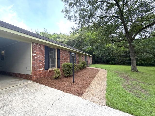 5400 Holland Drive, Columbus, GA 31909