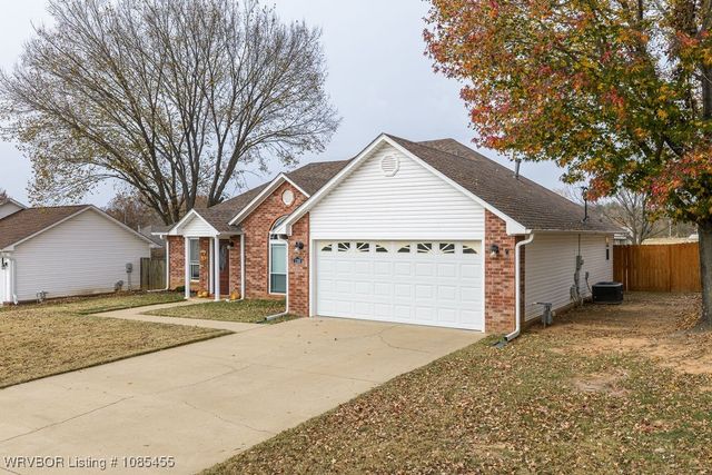 1106 Ruby Drive, Van Buren, AR 72956