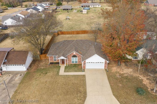 1106 Ruby Drive, Van Buren, AR 72956