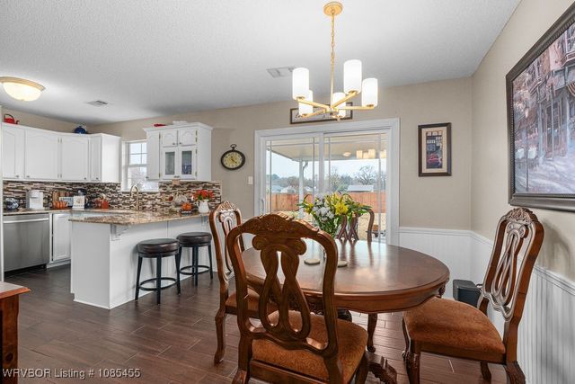 1106 Ruby Drive, Van Buren, AR 72956