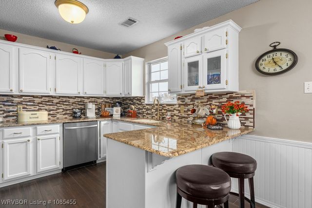 1106 Ruby Drive, Van Buren, AR 72956