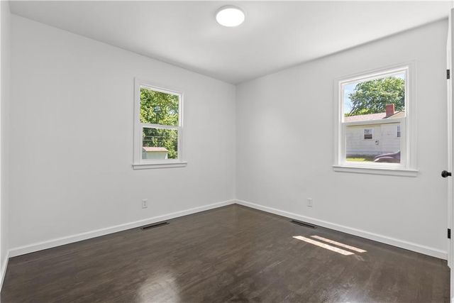 1415 N High Street, Independence, MO 64050