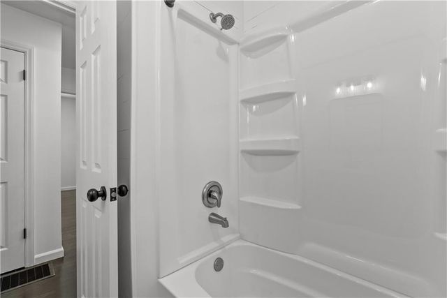1415 N High Street, Independence, MO 64050