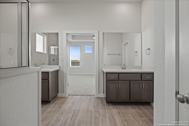 206 Scarlet Oak Creek, Seguin, TX 78155