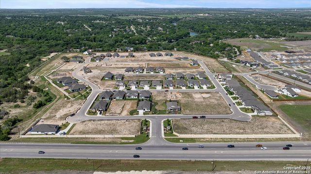 206 Scarlet Oak Creek, Seguin, TX 78155