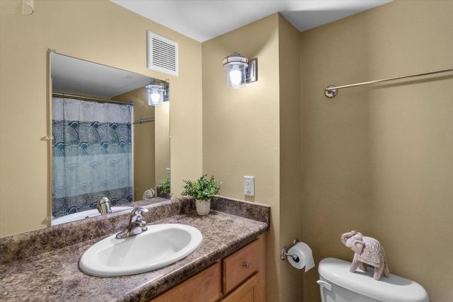 8950 N 95th STREET #G, Milwaukee, WI 53224
