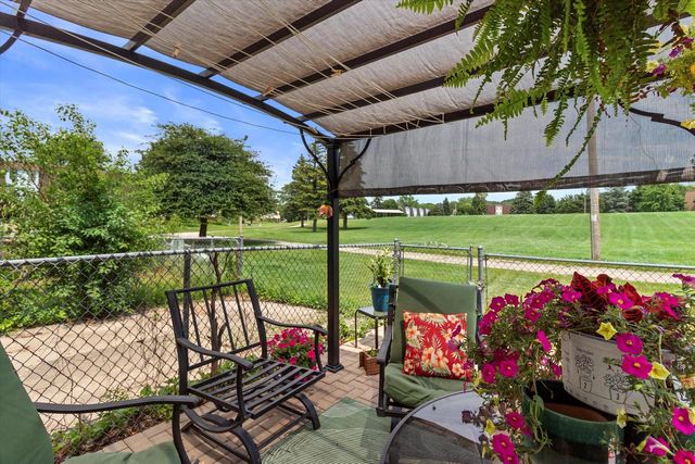 8950 N 95th STREET #G, Milwaukee, WI 53224