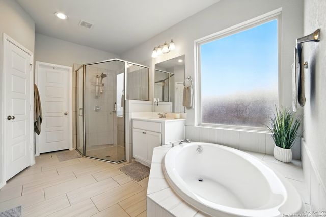 9125 Yearling St, San Antonio, TX 78254