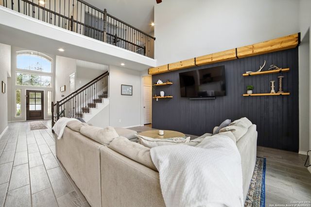 9125 Yearling St, San Antonio, TX 78254