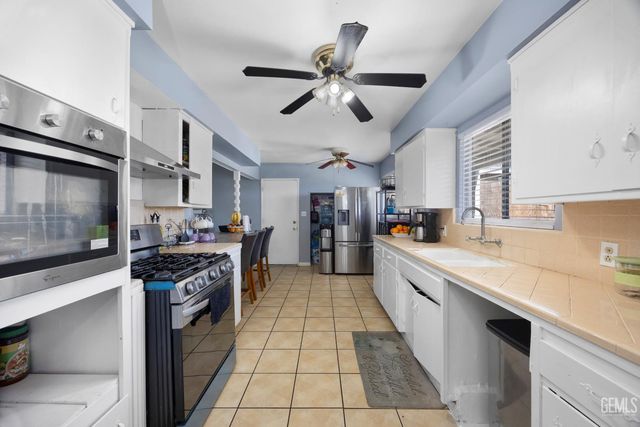 507 Tulip Street, Bakersfield, CA 93306