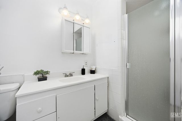 507 Tulip Street, Bakersfield, CA 93306