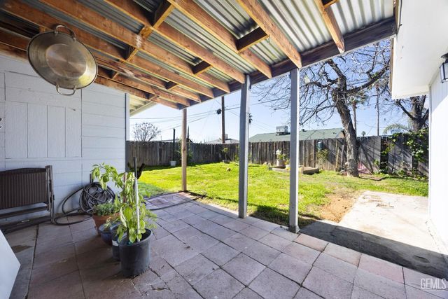 507 Tulip Street, Bakersfield, CA 93306