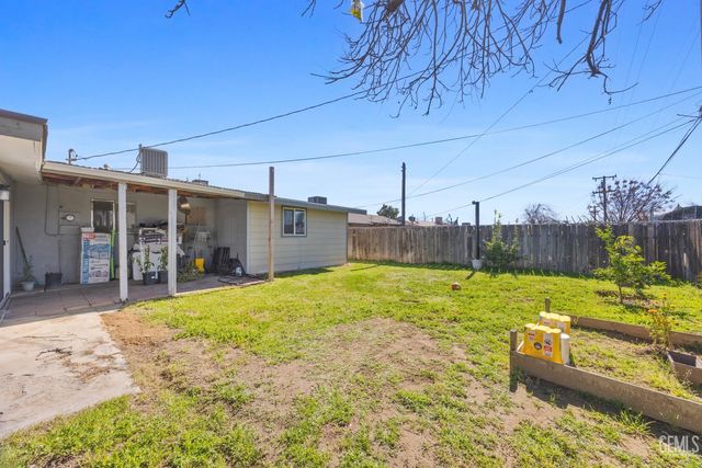 507 Tulip Street, Bakersfield, CA 93306