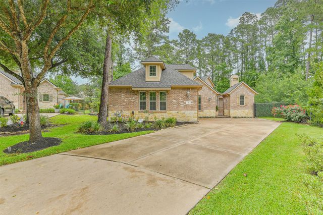 6 Little Falls Place, Tomball, TX 77375