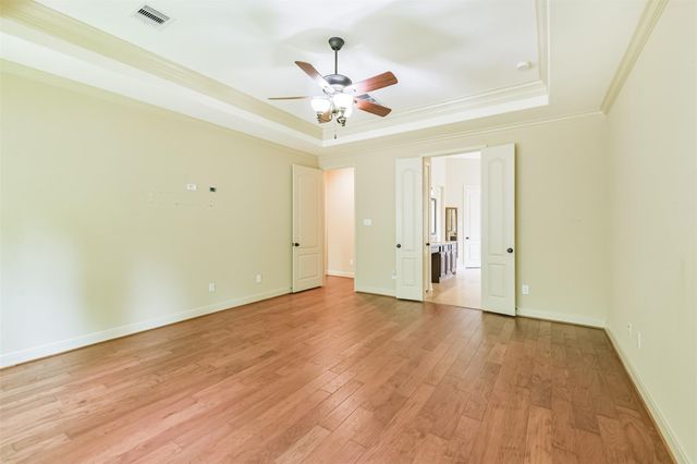 6 Little Falls Place, Tomball, TX 77375
