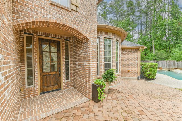 6 Little Falls Place, Tomball, TX 77375
