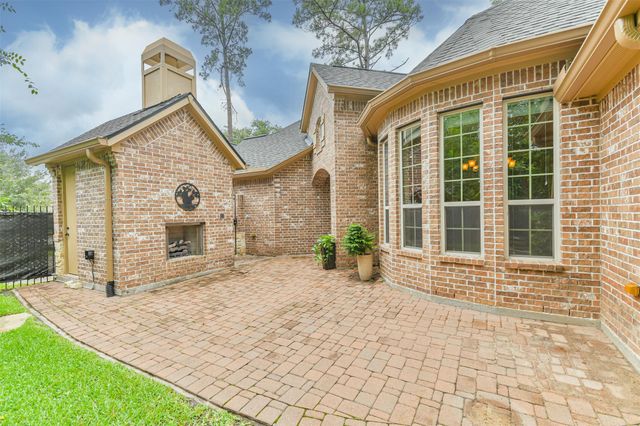 6 Little Falls Place, Tomball, TX 77375