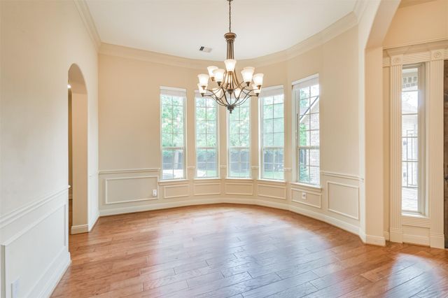 6 Little Falls Place, Tomball, TX 77375