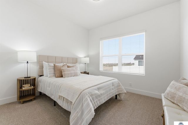 21115 Alex Avenue, Elkhorn, NE 68022