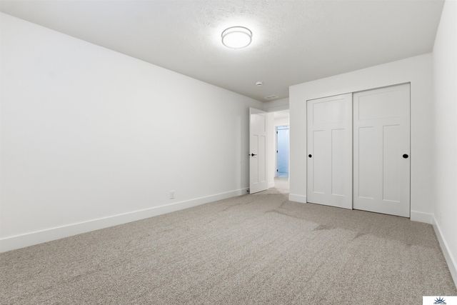 21115 Alex Avenue, Elkhorn, NE 68022
