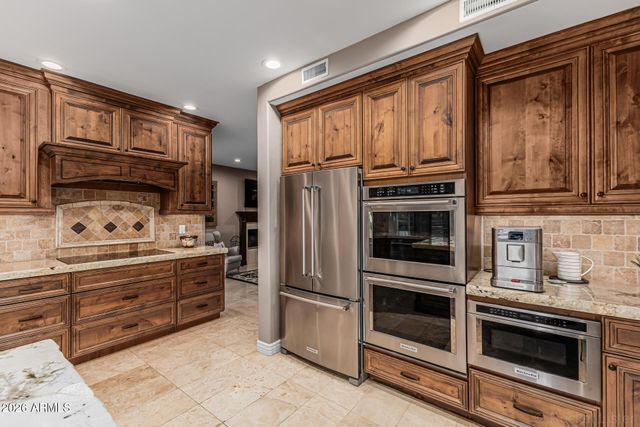 1325 W SANDPIPER Drive, Gilbert, AZ 85233