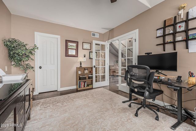 1325 W SANDPIPER Drive, Gilbert, AZ 85233