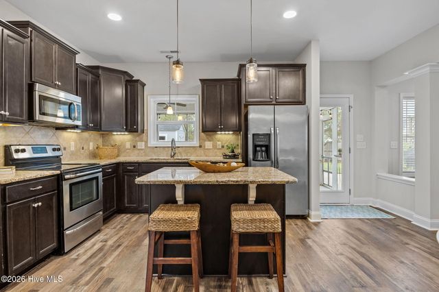 7205 Sanctuary Drive, Wilmington, NC 28411
