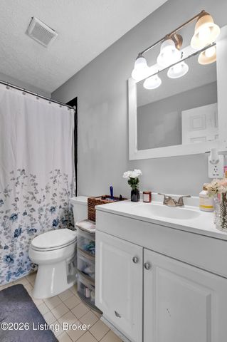 223 Derby Ave, Louisville, KY 40218