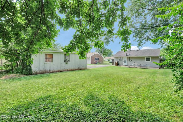 223 Derby Ave, Louisville, KY 40218