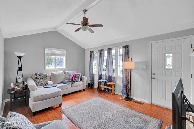223 Derby Ave, Louisville, KY 40218