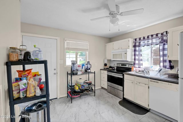 223 Derby Ave, Louisville, KY 40218