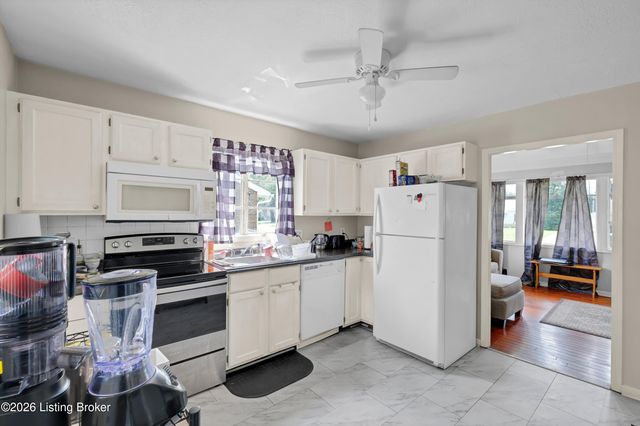 223 Derby Ave, Louisville, KY 40218