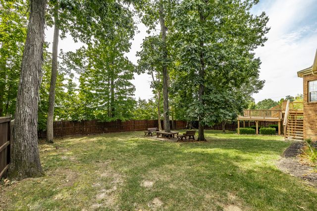 1074 Mansker Farm Blvd, Hendersonville, TN 37075