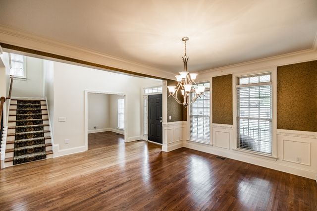 1074 Mansker Farm Blvd, Hendersonville, TN 37075