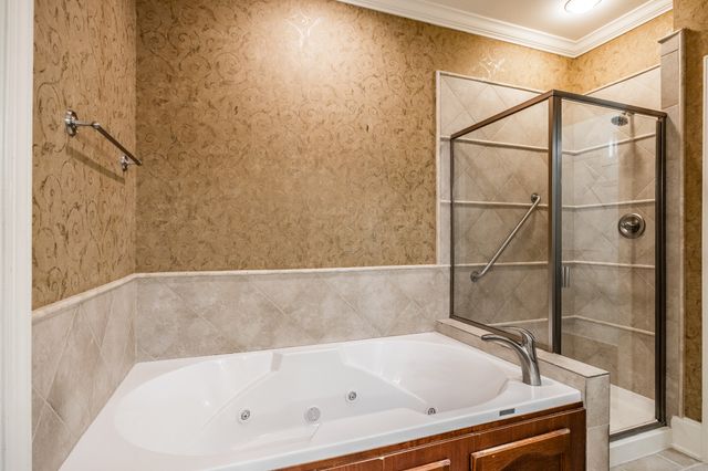 1074 Mansker Farm Blvd, Hendersonville, TN 37075