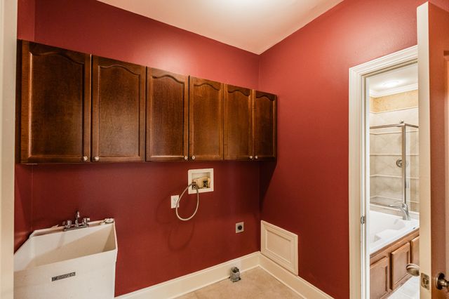 1074 Mansker Farm Blvd, Hendersonville, TN 37075